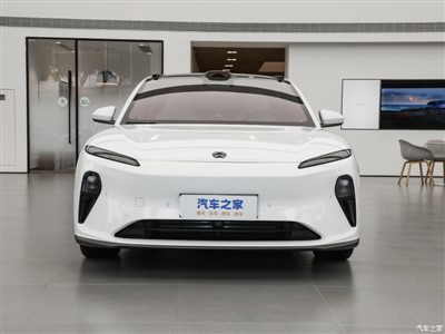 NIO ET5 中型スマート電動セダン